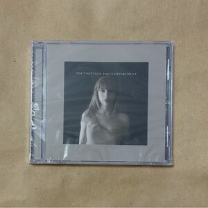 The Tortured Poets Department CD: Bonus Track ‘Down Bad’